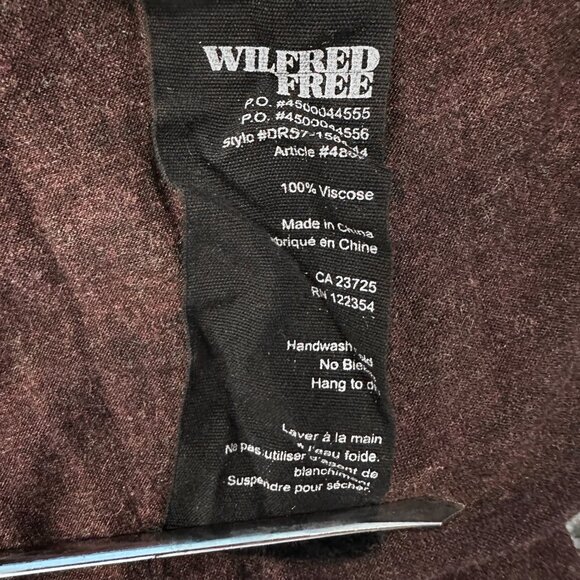 Aritzia Wilfred Free Baseball Top Womens Size Small Purple Black 3/4 Sleeve - Picture 5 of 5